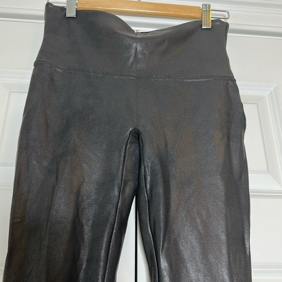 Spanx Faux Leather Leggings size L Tall - Picture 10 of 12